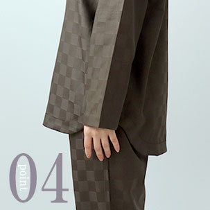 04